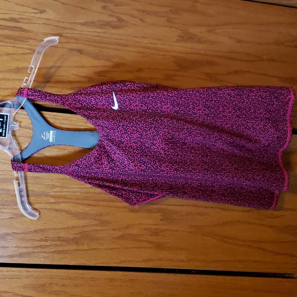 Nike Support Tank